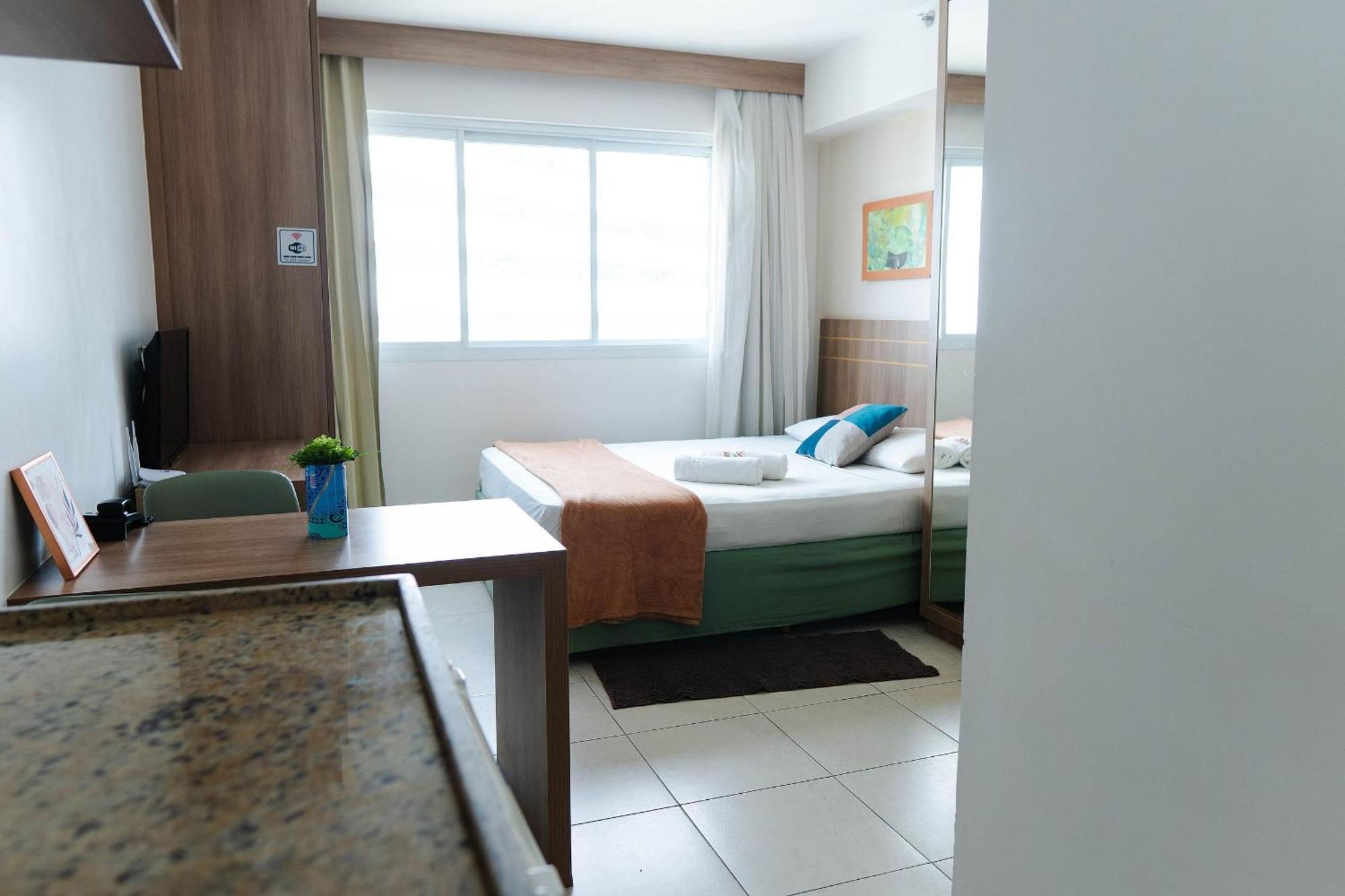 Sm1119 Flat Regiao Prox Embaixada Americana * 巴西利亚